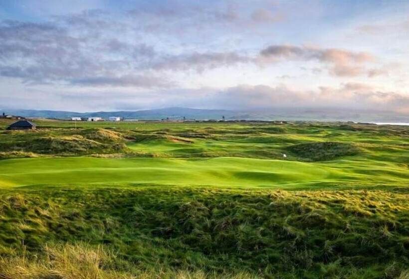 The Ugadale Hotel And Cottages