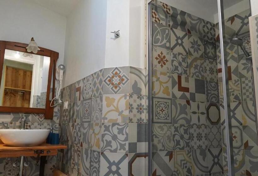 تختخواب و صبحانه Baglio Sant’angelo