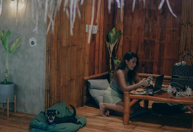 تختخواب و صبحانه Casitas Stay And Surf