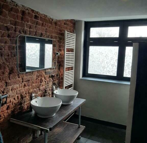 ベッドアンドブレックファースト Herberg Lambic