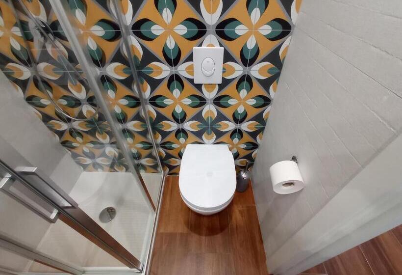 تختخواب و صبحانه Suites Elifani