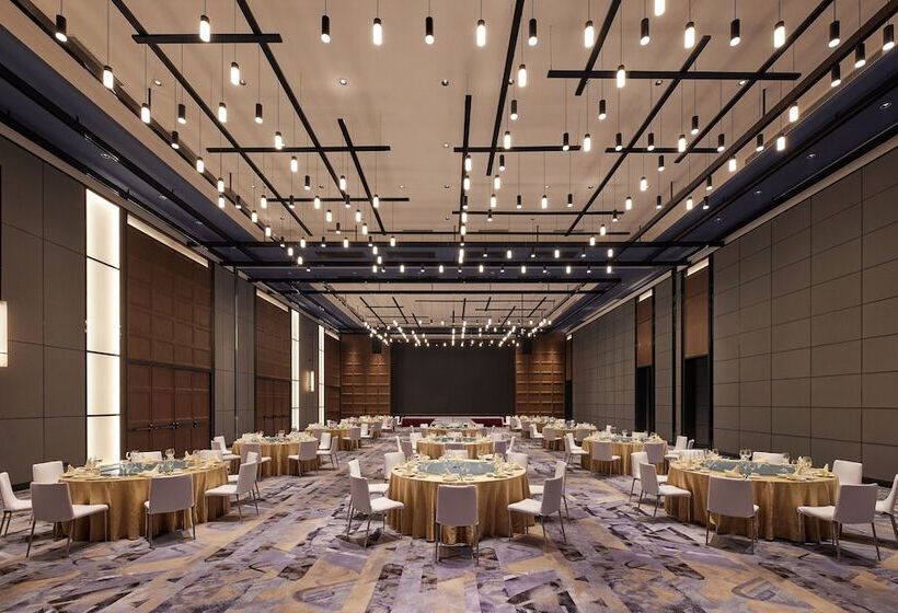 בית מלון כפרי Four Points By Sheraton Yiyang