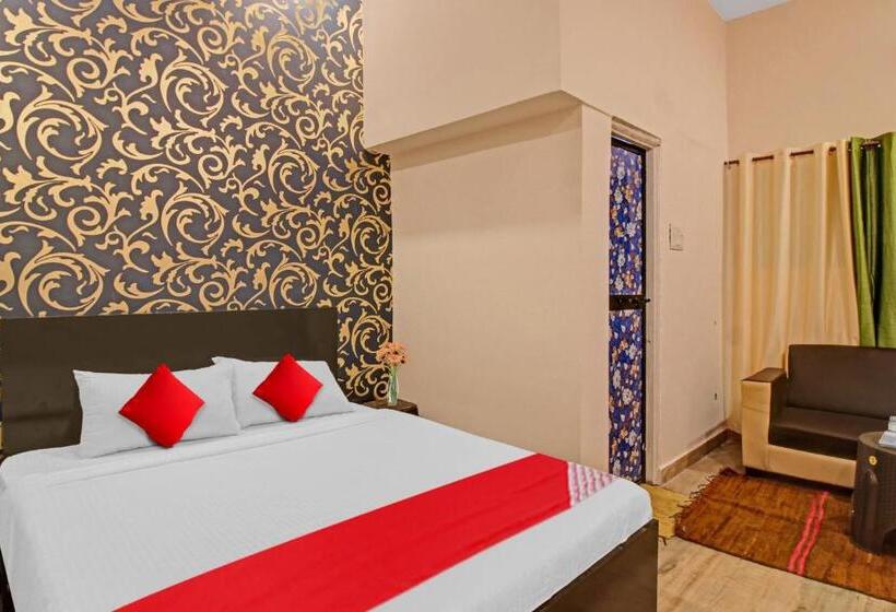 호텔 Oyo Flagship 80648 Resort Stay Inn