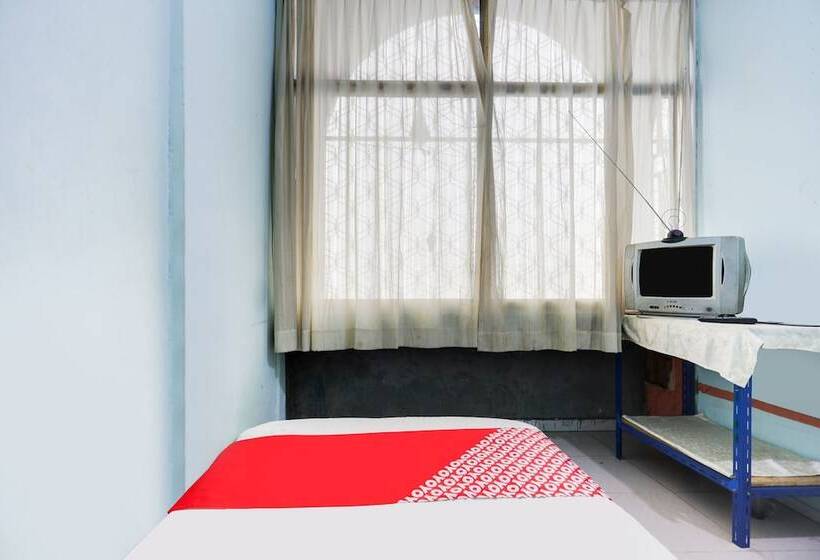 בית מלון כפרי Spot On 92072 Restu Ibu Homestay Syariah