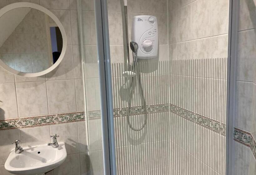 پانسیون Eltar Hostle