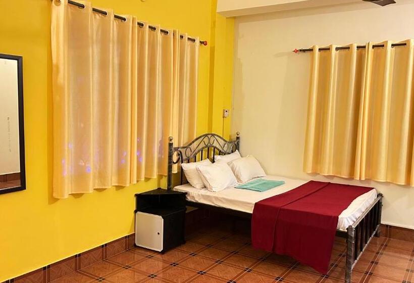 بنسيون Muffys Guest House