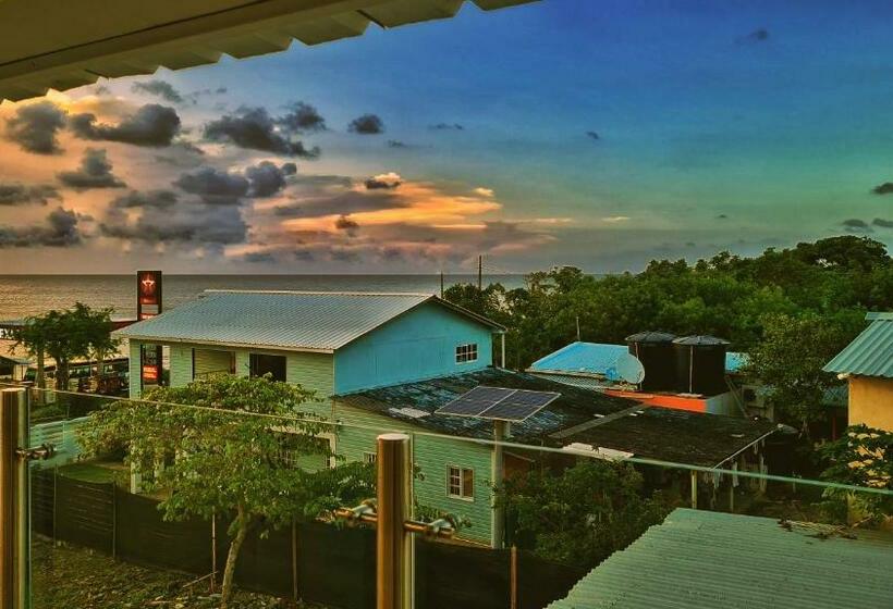 旅馆 Holis Sunset