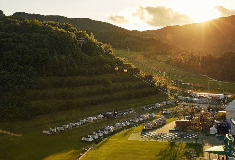 בית מלון כפרי Phoenix Resort Pyeongchang