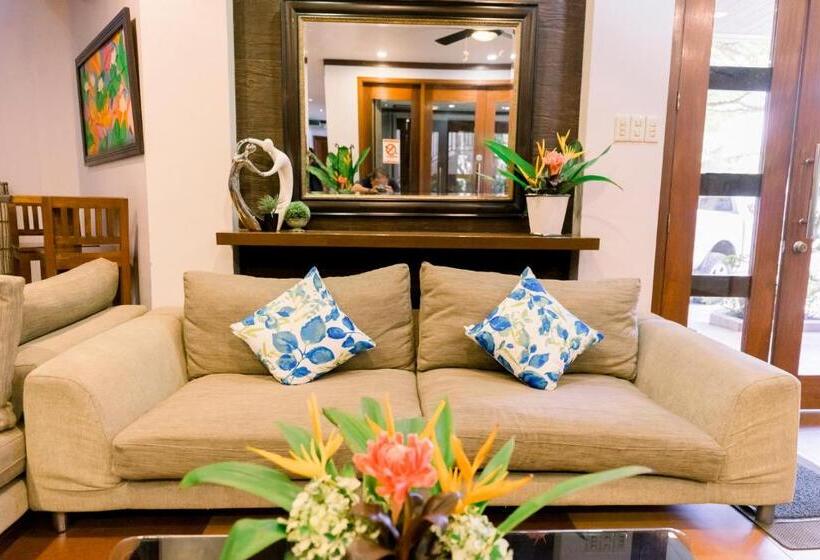 ホテル Madonna Hometel And Suites