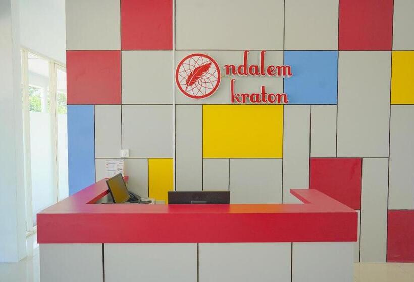 هتل Ndalem Kraton