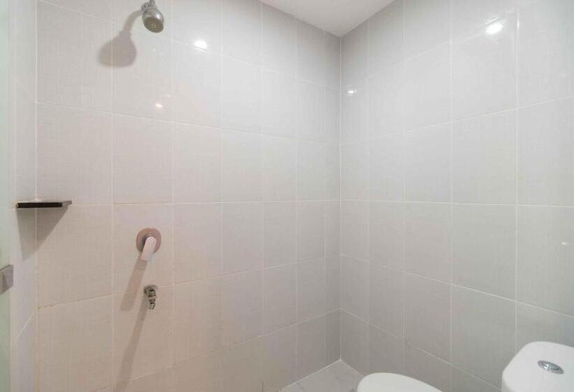 هتل Reddoorz Near Parit Indah Pekanbaru