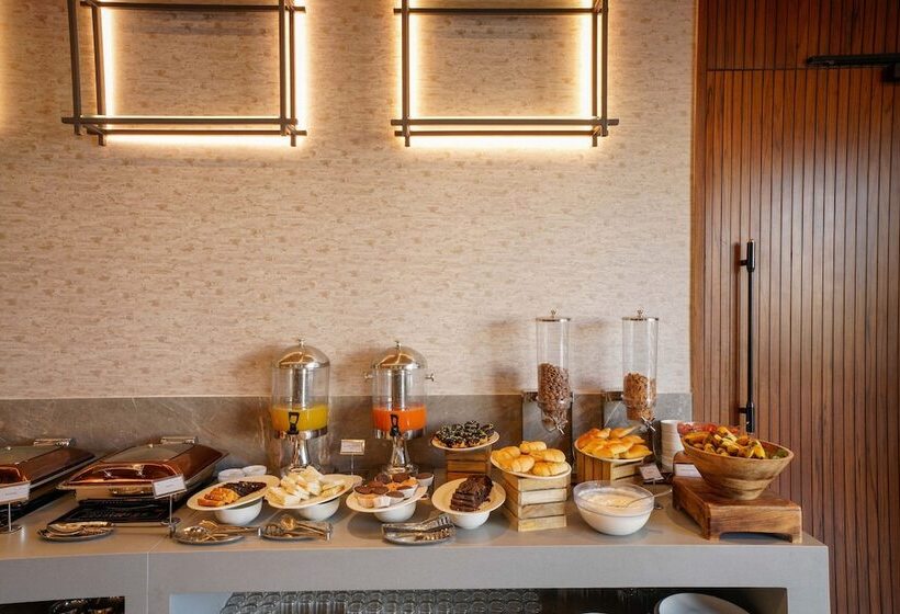 호텔 Regenta Place Chandigarh Mohali