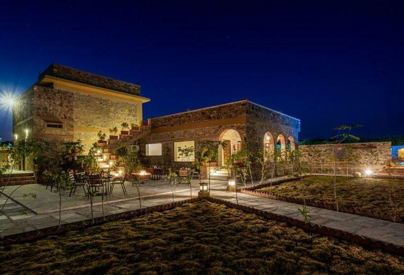 Отель Sariska Courtyard By Armr Hospitality