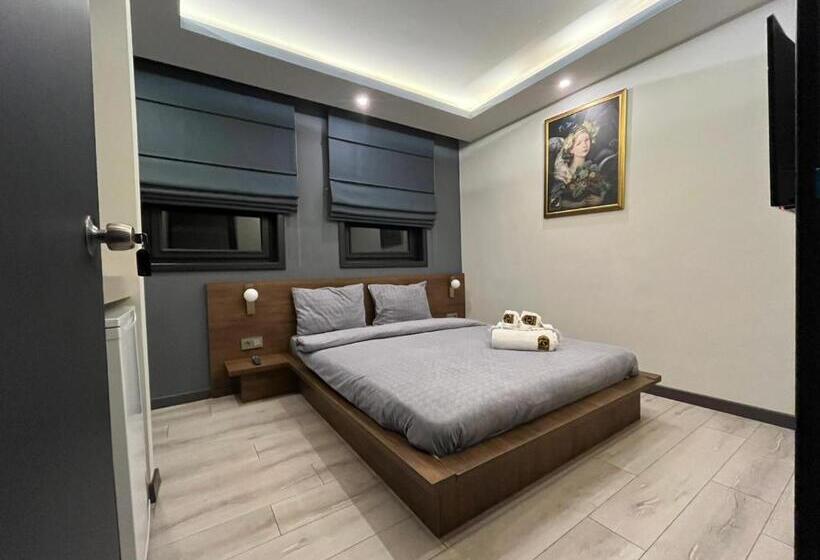 Nenehatun59 Buti̇k Otel