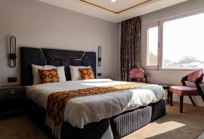 膳宿费 Bali Guest House