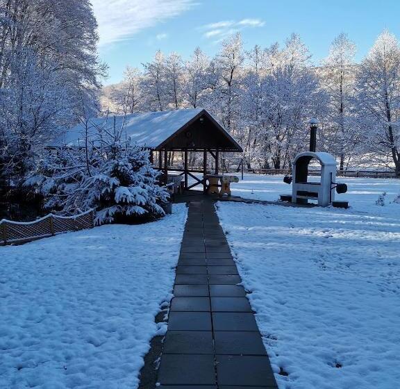 بنسيون Fontana Erdélyi Vendégház 2