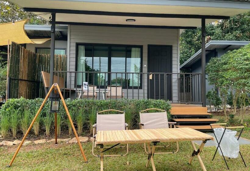 膳宿费 Naramountainkhaoyai รถบ้าน