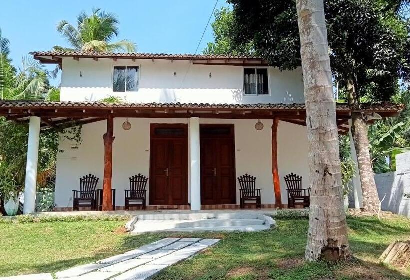 Пансион Villa Drop In Weligama