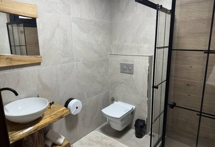 בית מלון כפרי Della Suit Bungalov