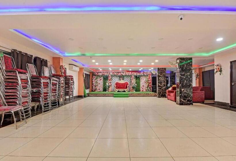 فندق Flagship Sri Jagarnath Banquet &