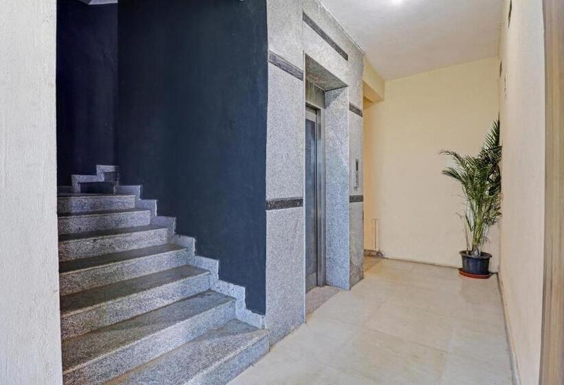 Hotel Flagship Sri Sai Boarding And Lodging