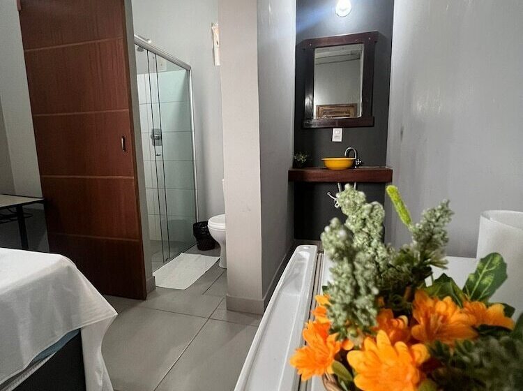 فندق Pousada Certa Express