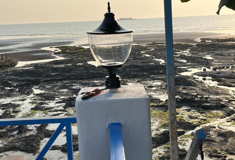 בית מלון כפרי Sea Breeze Beach Resort