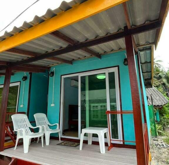 Пансион Mook Sinchai Seabeach