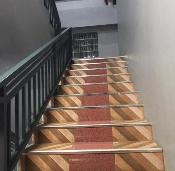 پانسیون Xaythone Guest House