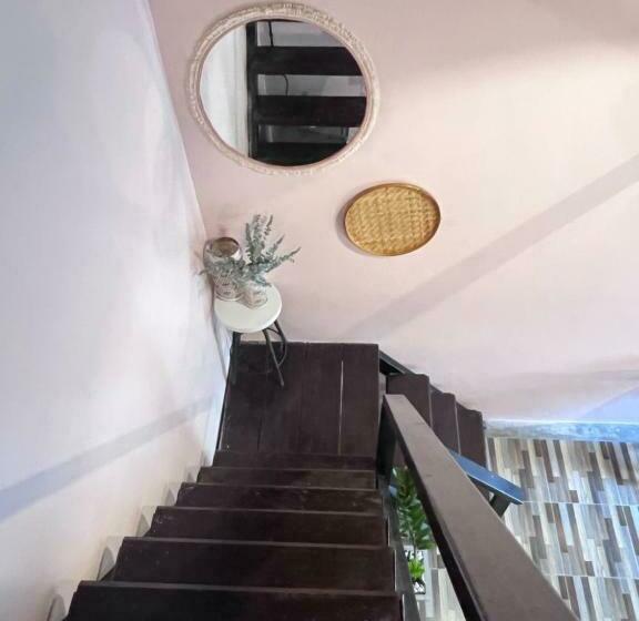 渡假胜地 Hugs Home & Cafe Trang