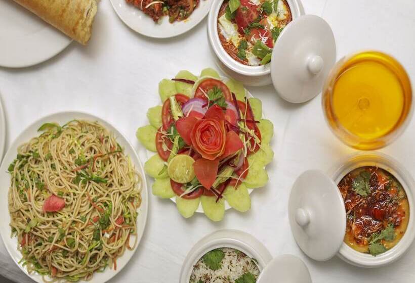 Sunday Hotel Vadodara