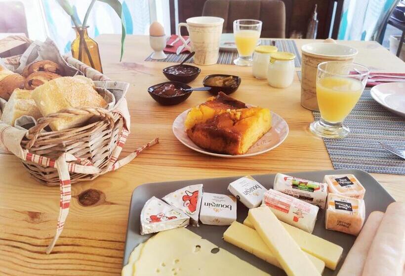 住宿加早餐  La Grange De Cablanc