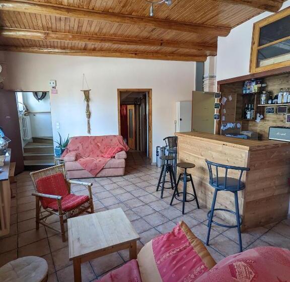 住宿加早餐  Les Arolles   Gîte D étape Et De Séjour