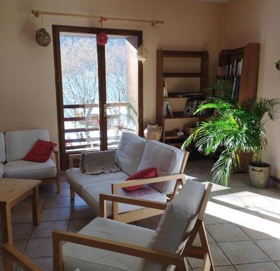 住宿加早餐  Les Arolles   Gîte D étape Et De Séjour
