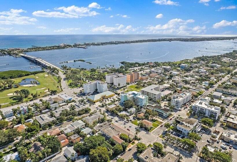 مبيت وإفطار The Lucerne