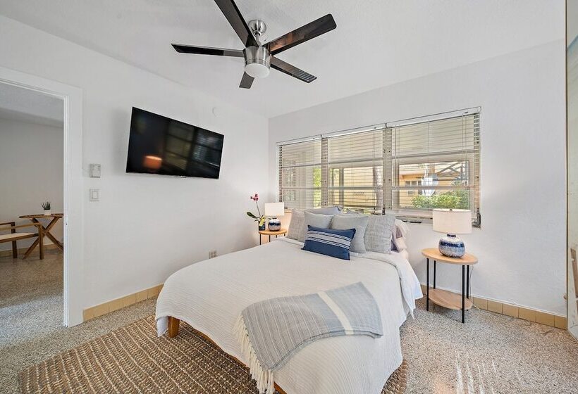 مبيت وإفطار The Lucerne