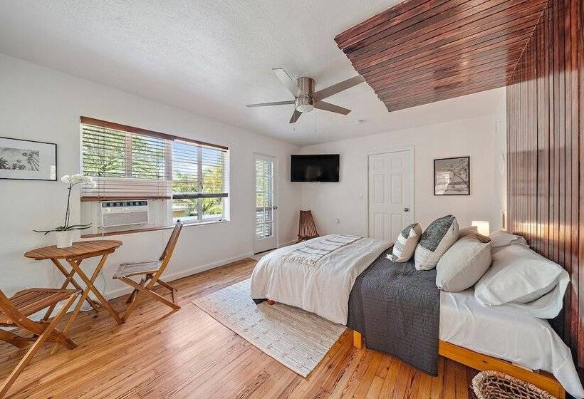 مبيت وإفطار The Lucerne