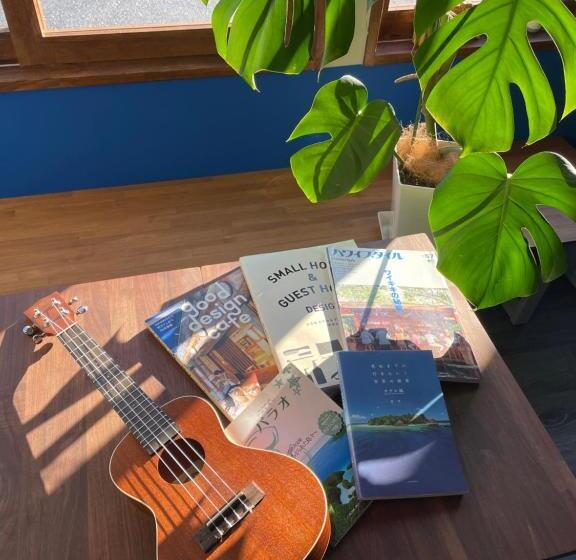 Bridge33 Cafe And Hostel