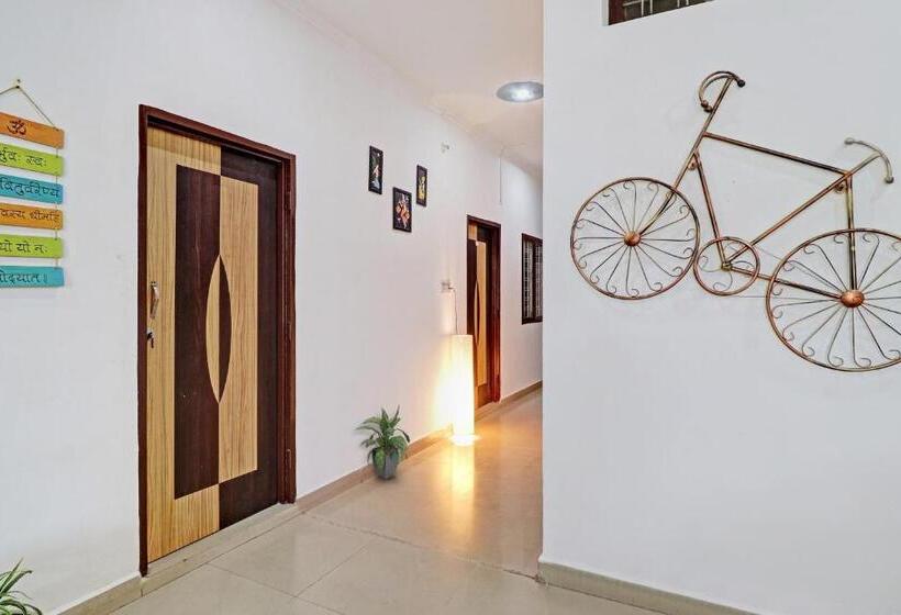 ホテル Oyo Flagship 80502  7 Days Homestay