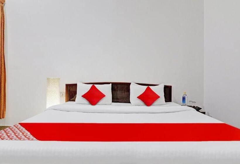 ホテル Oyo Flagship 80502  7 Days Homestay