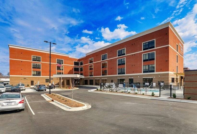 فندق Springhill Suites By Marriott Cheraw