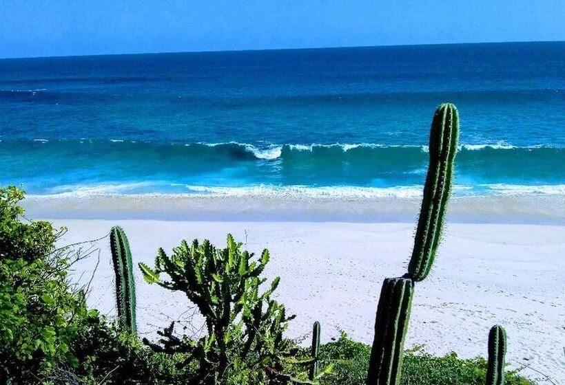 بنسيون Bungalow Doble Con Vista Parcial Al Mar, Cocina Completa