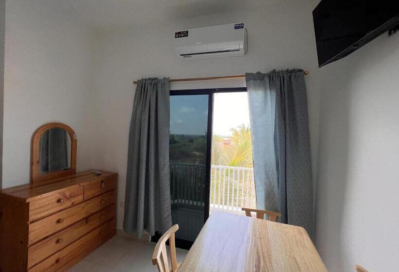 پانسیون Hosteria La Veleta, Playas