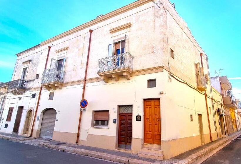 Templari Suite   B&b Mesagne