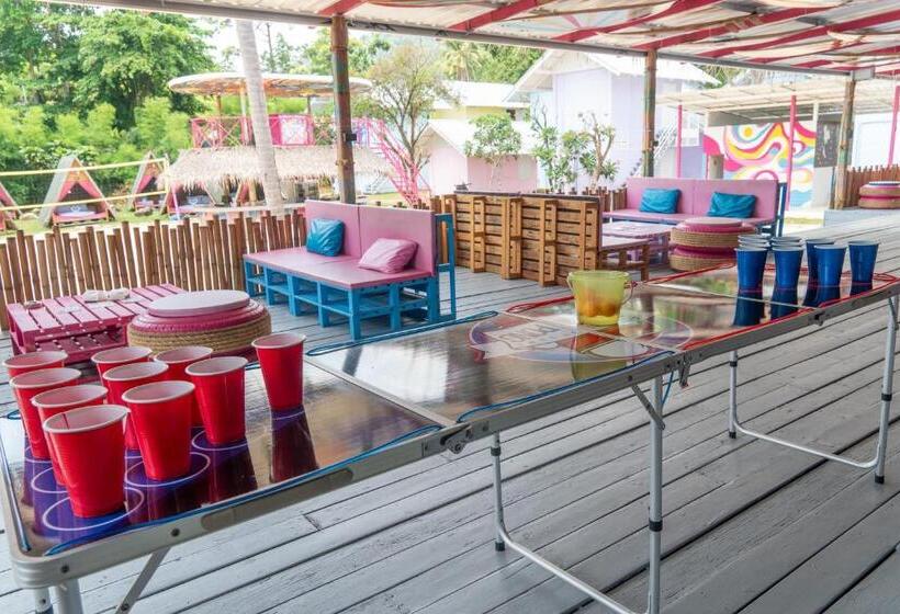 هاستل Slumber Resort Koh Chang