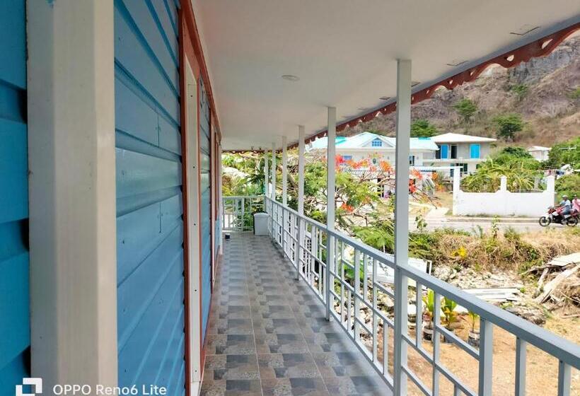 تختخواب و صبحانه Mary & Matt Lodge