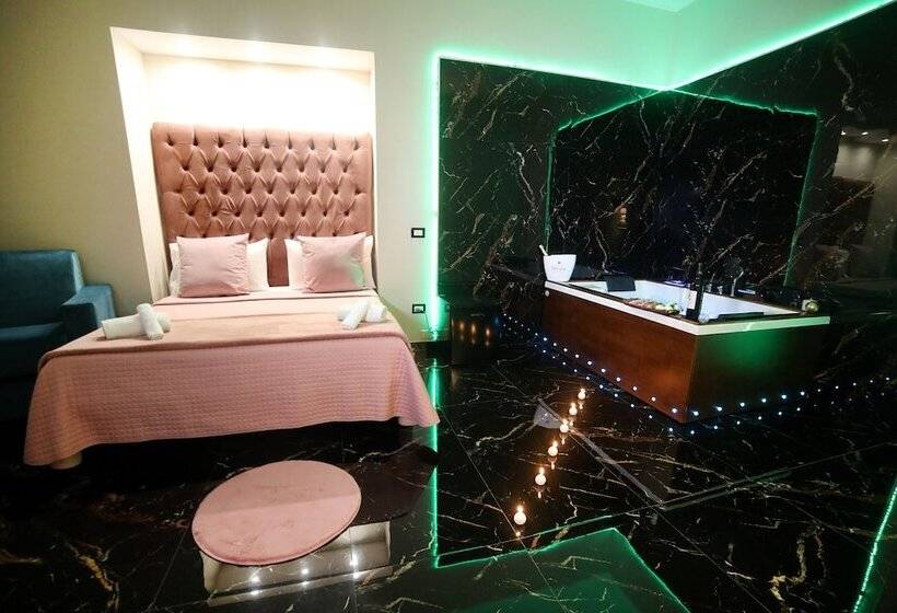 تختخواب و صبحانه My Luxury