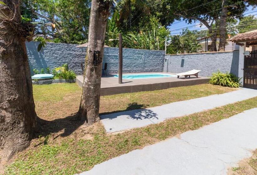 تختخواب و صبحانه Suítes Valdira