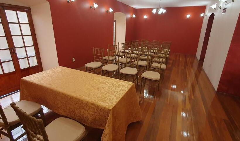 هتل Boutique Vivenzo