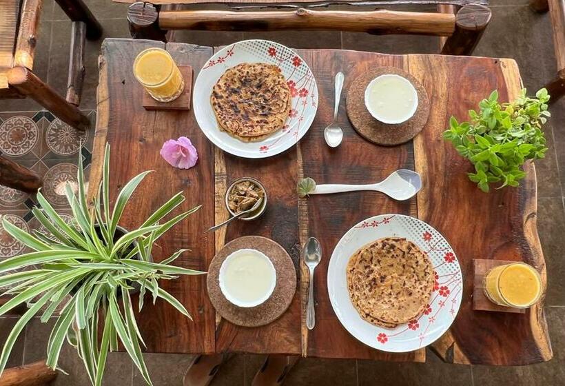 酒店 Forest Side Farm Rooms With View Of Hills, Jungle And Farm Lands